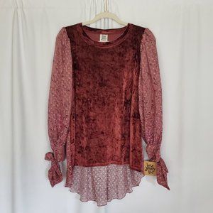 Ivy Jane Velvet Blouse